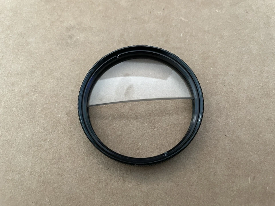 Vintage HOYA SPLIT-FIELD 49mm Japan Camera Filter Lens #15 - Image 3 of 4