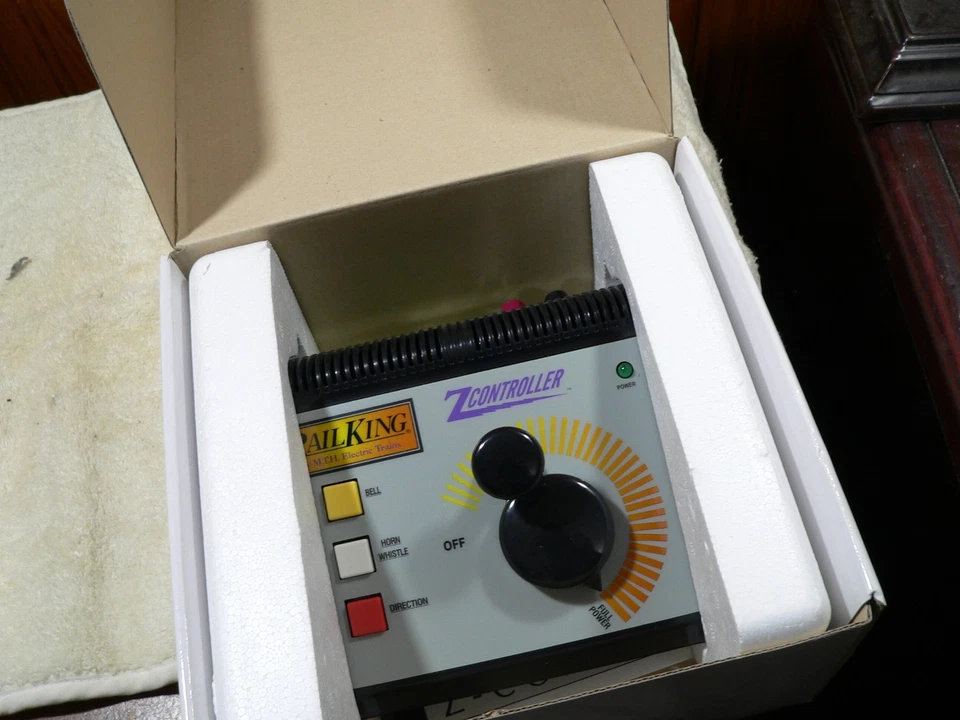 Controlador MTH Z solo probado funciona muy bien NUEVO EN CAJA Foto 2 de 2