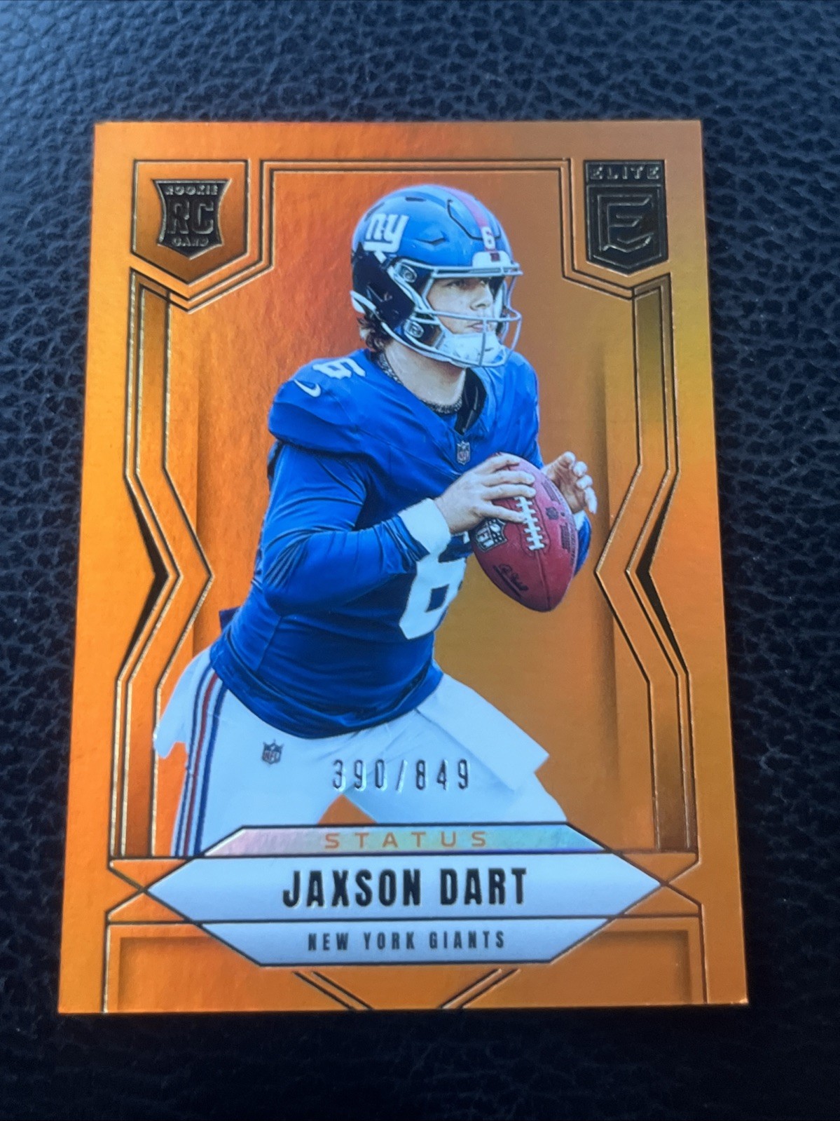 2025 Panini Donruss Elite -  Jaxson Dart #103 Status Metallic Orange /849 (RC)