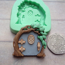 Mini Craft Mould: Ornate Rounded Top FAIRY DOOR (30x30mm) Clay Resin Cupcake Wax