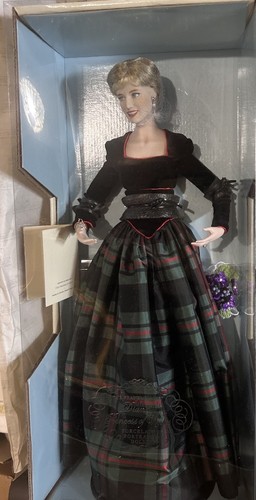 Diana Princess of Wales Doll Franklin Mint, Presentation Box Included MIB - Picture 2 of 4
