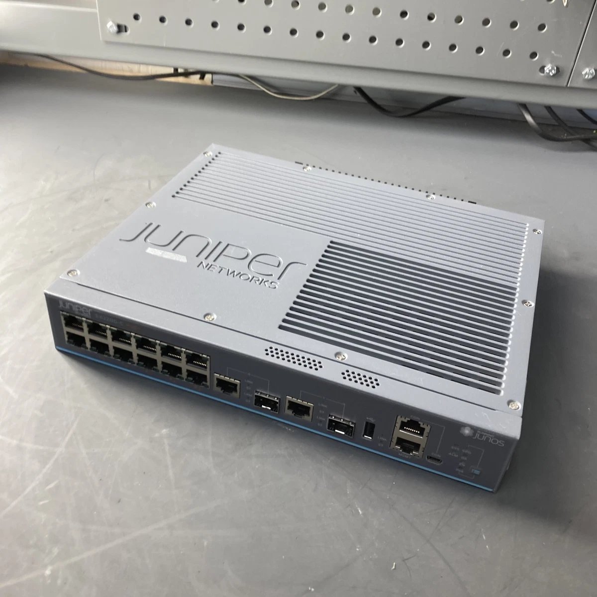 Juniper EX2200 12 Network Switches for sale | eBay