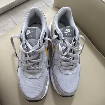 Nike Air Max SC Wolf Grey/Yellow Ochre/White Low Top Lace-Up Men s Sneaker