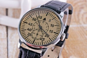 pobeda aviator watch