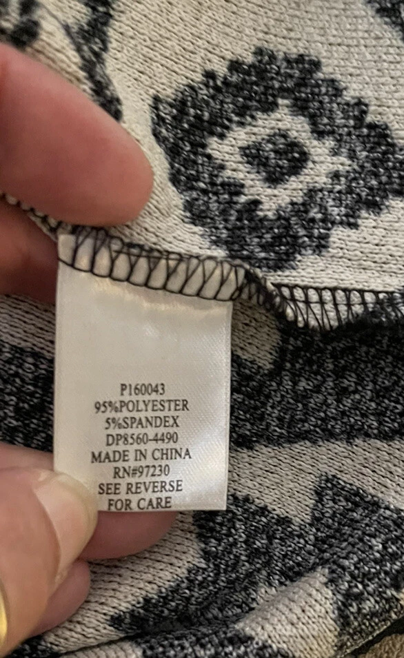 Vestido pulóver ajustado diseño azteca negro/beige L para mujer junior casi famoso Foto 4 de 4