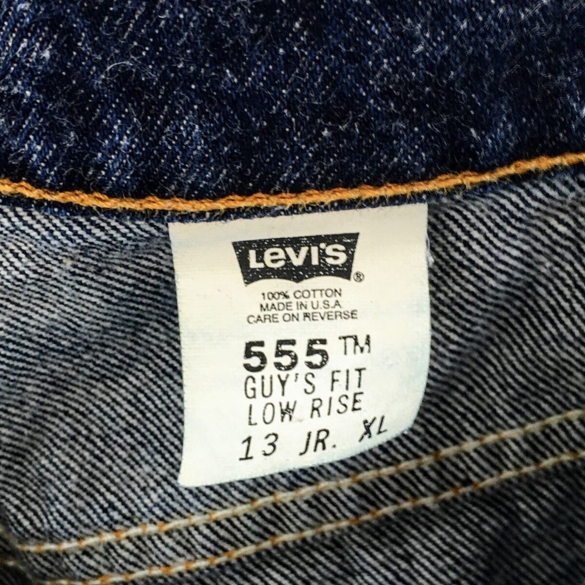 Vtg Levi's 555 Jeans Dark Blue 90s Baggy Straight Leg Cuffed Vtg Levi's 555 Jeans Dark Blue 90s Baggy Straight Leg Cuffed