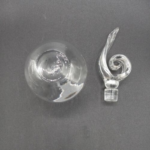 Vintage Clear Glass Perfume Bottle with Glass Leaf or Abstract Swirl Stopper - Picture 7 of 7