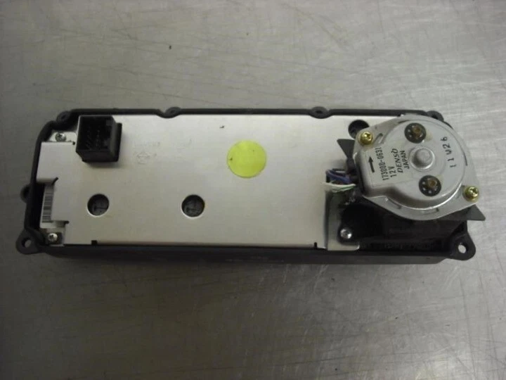 1998-2004 Chrysler Concorde A/C AC Heater Automatic Temperature Control OEM - Image 2 of 4
