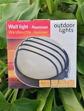 Outdoor Aluminium Wall Lamp Bulkhead Light 60W 220-240V New Box Damaged
