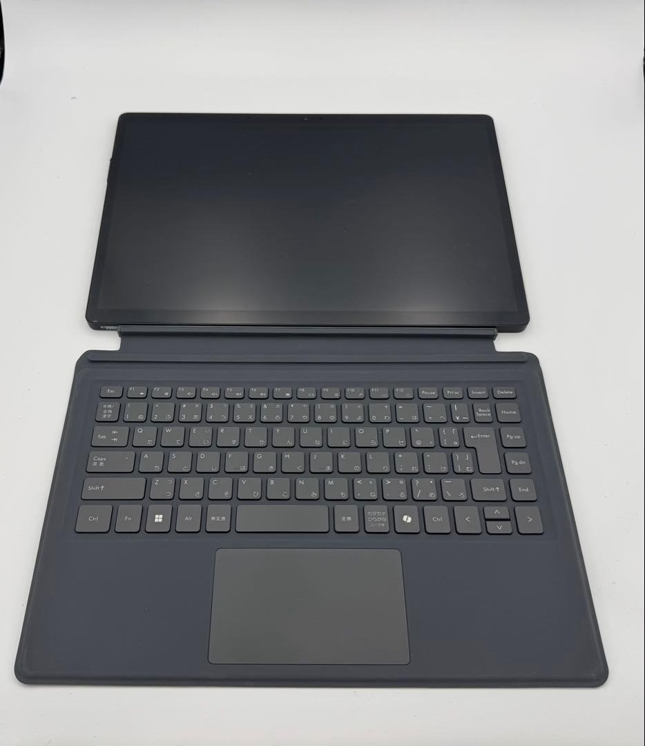 Minisforum V3 Windows Tablet AMD Ryzen7 8840U 32GB+1TB Used from