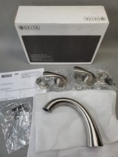 Delta Classic Deck Mounted Roman Tub Filler Trim, Brilliance Stainless w/Handles