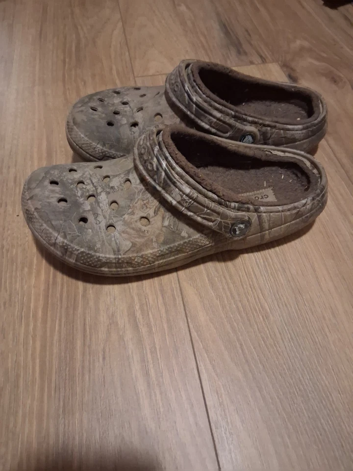 Crocs Insulated Realtree Adult Camouflage Size 8 Mens 10 Women - Image 2 of 4