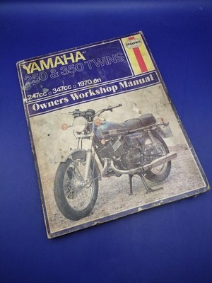Yamaha Twins Owners Workshop Manual - Jeff Clew, Haynes, 1975. Yamaha 250 & 350