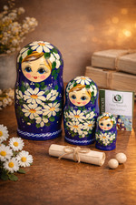 Hand-Painted Wooden Matryoshka Nesting Dolls – 3-Piece Set (Russian Style)