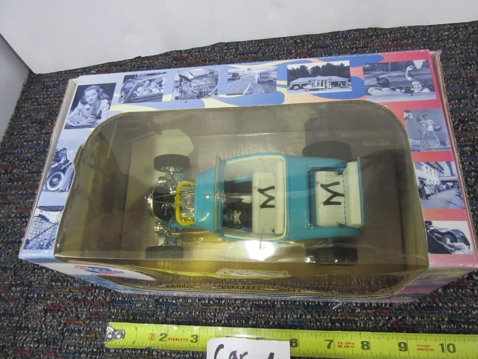 Ford Roadster diecast Street Rod 1:24 car quest w/ faded box 2000 First Gear - Image 4 of 4