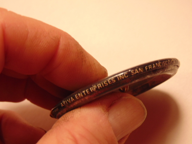 Old Star Trek pin:  Leonard Nimoy - 1978 Aviva Enterprises