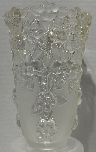 VTG Mikasa 6.25" Crystal Glass Vase Frosted Embossed Floral Vase Carmen - Picture 2 of 5