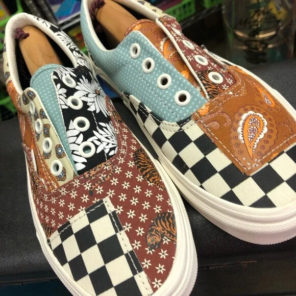 Vans Tiger Patchwork Checkered Flowers Knit Colla… - image 4