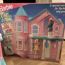 1995 Barbie Dream House playhouse in its Original Box Working Elevator