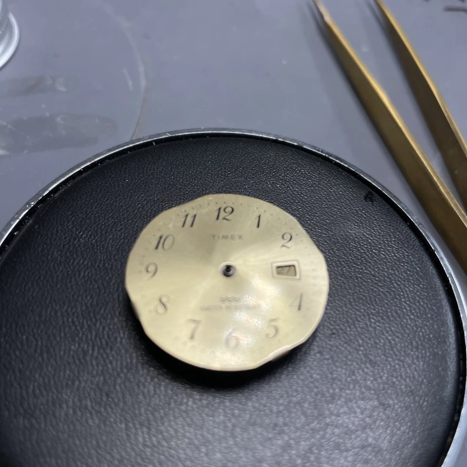 Movimiento y esfera Timex M101 | Calendario Sprite 1984 fecha de cuerda manual | Funciona muy bien Foto 3 de 4