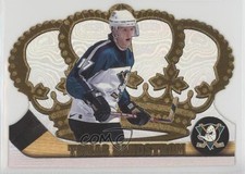 1997-98 Pacific Crown Royale Tomas Sandstrom #4 3c7