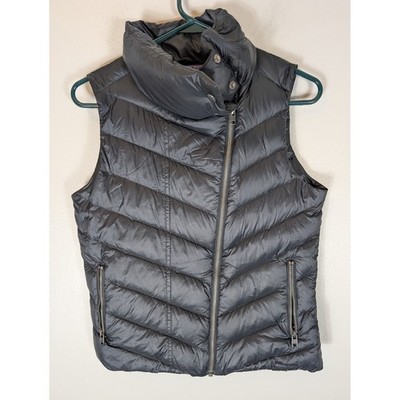 Patagonia Women S Black Down Asymmetrical Zip Chevron Puffer Vest S 28415FA14