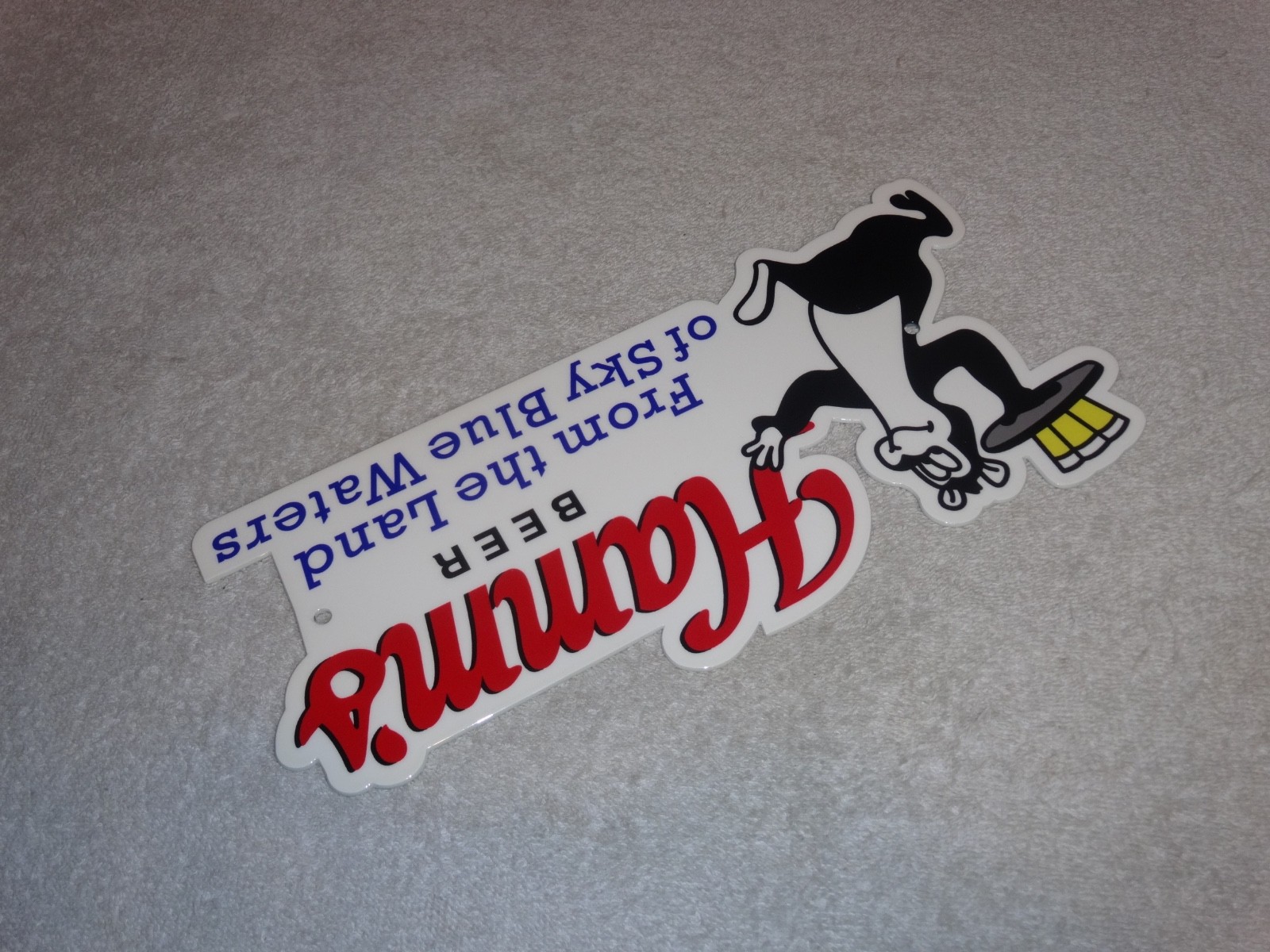 VINTAGE HAMM'S BEER BEAR SERVING HAMMS 1' METAL SKY BLUE WATER GASOLINE OIL SIGN