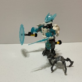 LEGO Bionicle Protector of Ice 70782 Complete Includes Skull Spider