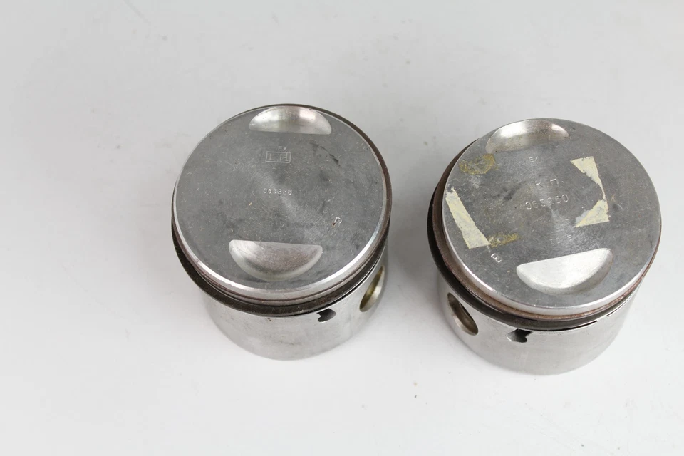 Norton Commando Piston Set STD RH 06-3339 LH 06-3348 Rings Wristpins READ - Image 3 of 4