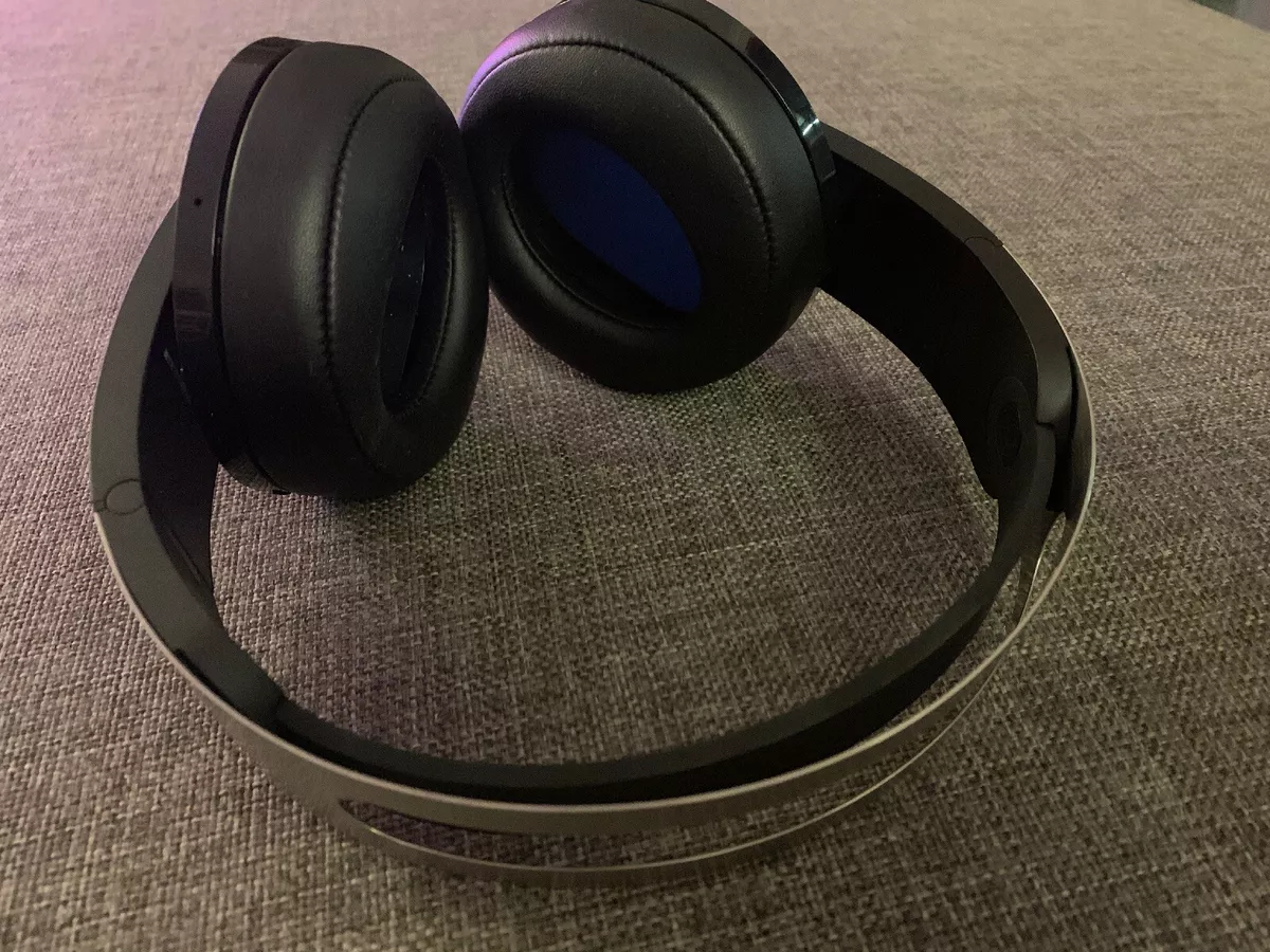 Genuine Sony Playstation 4 Platinum Wireless Headset for PS4