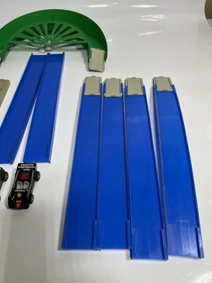 Vintage DARDA Drom Speedway Pieces With 2 Cars With Box - Loopty Loops - Image 3 of 4