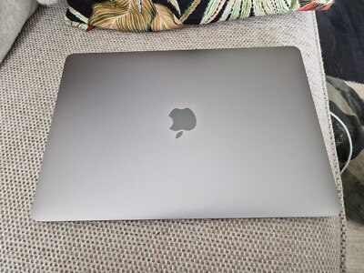 Apple MacBook Air 13,3''-Laptop (256 GB SSD, Apple M1, 8 GB)   Space Grau  ...