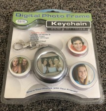 NEW Digital Concepts 1.5" Digital Photo Frame Keychain Item 12690. New
