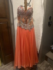 Tony Bowls Le Gala Size 2 orange strapless prom dress size
