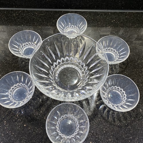 Glass Fruit/Trifle Bowl Large