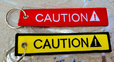 2er Set  CAUTION / WARNUNG Anhänger / Bundeswehr / Aircraft Remove Avion YakAir