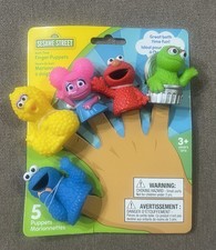 Sesame Street Bath Time Finger Puppets - Set of 5 - New
