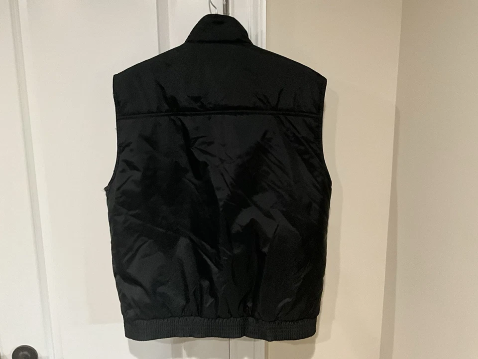 OZARK TRAIL MENS QUILTED PUFFER MENS BLACK VEST NEW WITHOUT TAGS SIZE L MUST SEE - Image 2 of 4