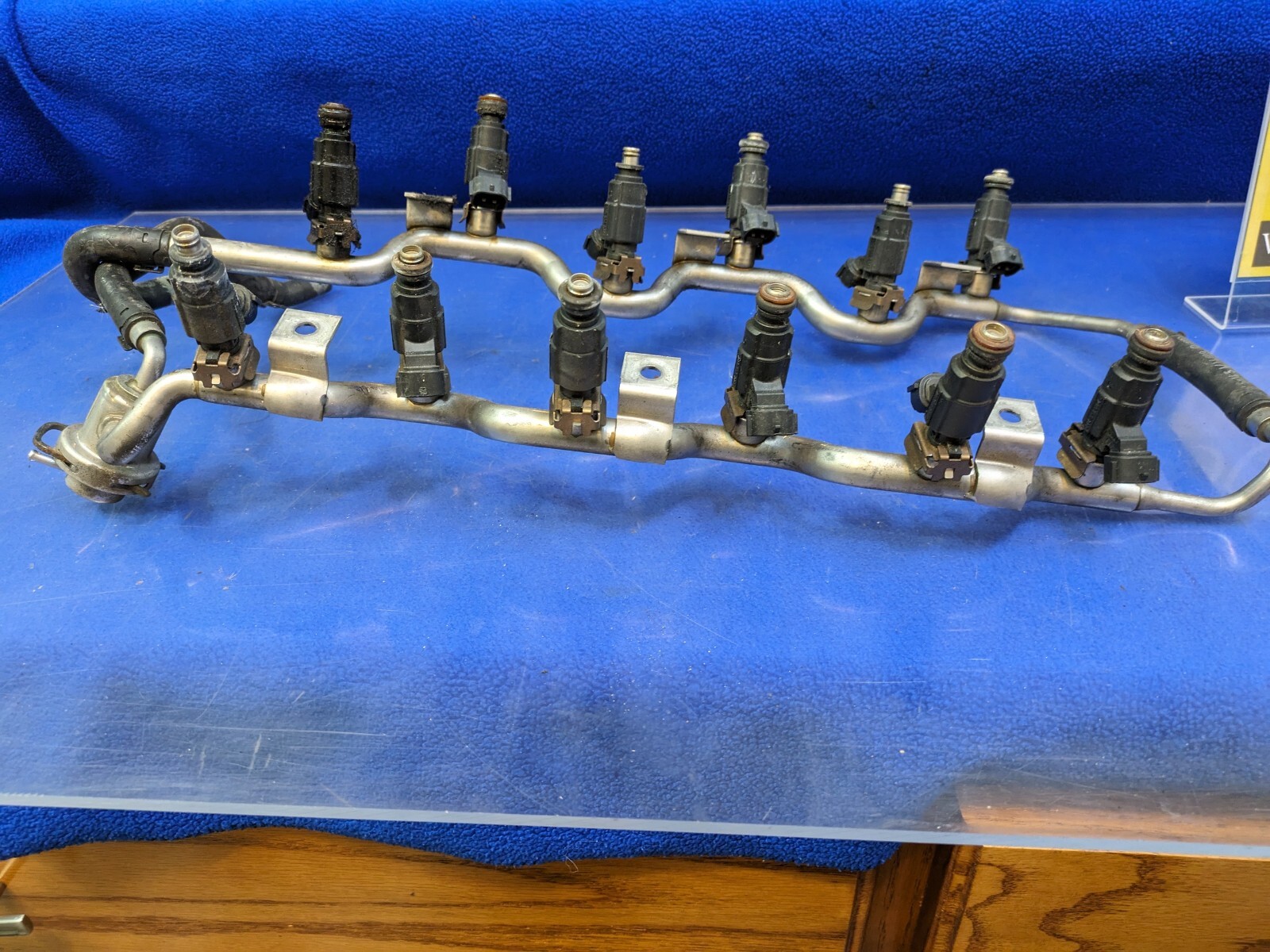 03-10 Bentley Continental GTC GT Flying Spur 6.0L W12 Fuel Injector Rail OEM