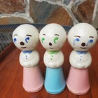 1940’s SHAWNEE POTTERY 1-BLUE  2-PINK DARN-AIDE LADY DARNING EGG SOCK DARNER USA