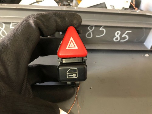 Schalter Warnblinkschalter A1688201210 Mercedes Benz A original Warnblinker