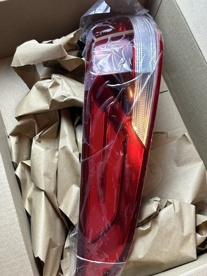 Nueva luz trasera exterior izquierda del lado del conductor para Kia Optima 92402D5000 16-20 Foto 2 de 4