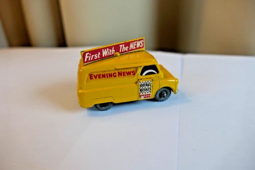 matchbox lesney no. 42 evening news van - bedford - metal wheels near mint