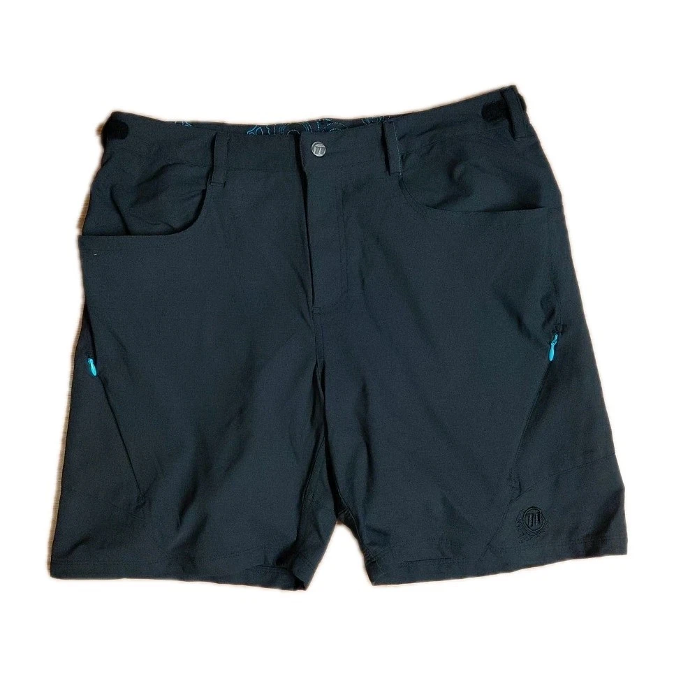 Short long Under Armour HeatGear® Cycliste pour femme Noir - Univers Crampons Short long Under Armour HeatGear® Cycliste pour femme Noir - Univers Crampons
