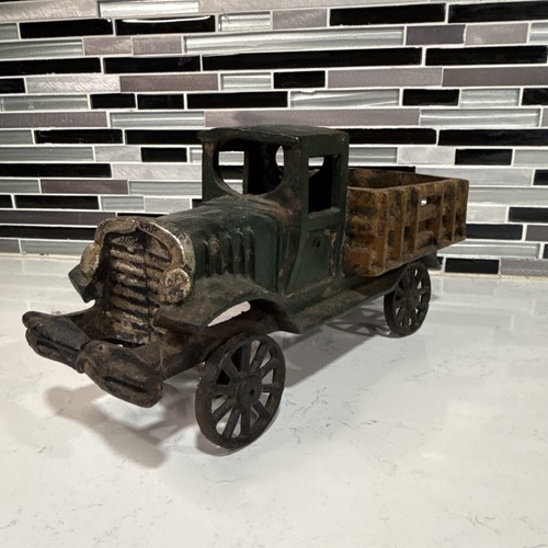 Antique Cast Iron Toy Truck Arcade Style 1920s 30s Original Paint Faux Wood Bed 