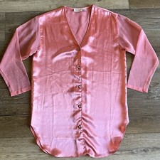 Vtg Gold Label Victoria  s Secret Coral Satin Night Shirt Pearl Buttons Sz Small