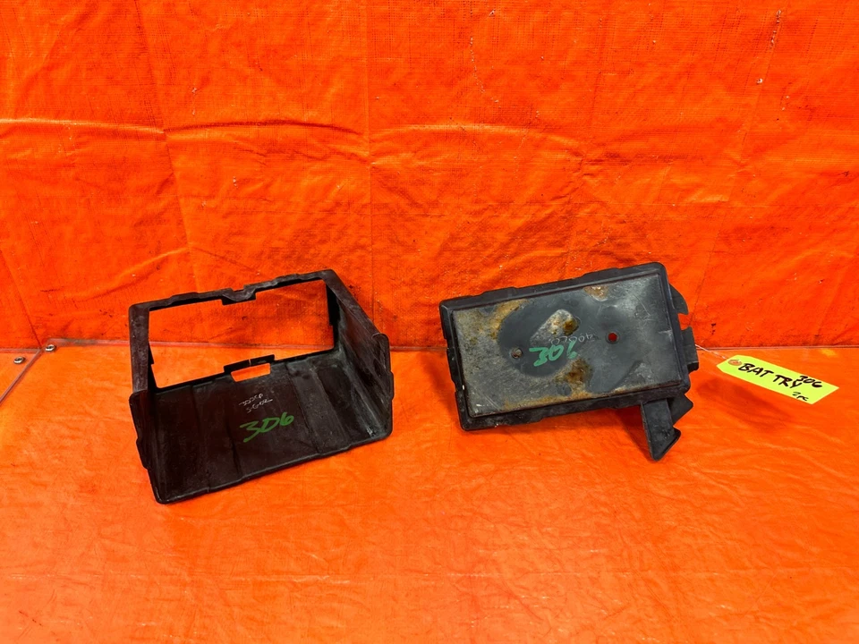 06-11 HONDA CIVIC - PROTECTOR DE BANDEJA DE BATERÍA Y ACCESORIOS DE AMARRE - OEM #307 Foto 4 de 4