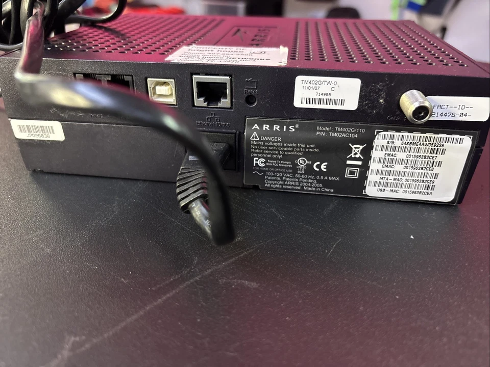 Arris Touchstone TM402P/110 Telephone VOIP Cable Modem w/AC Cord Works! [1187] - Image 4 of 4