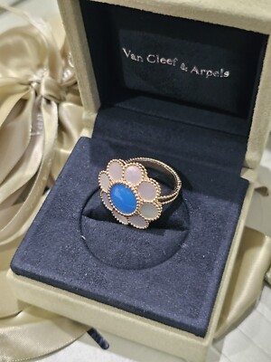 Van Cleef & Arpels Ring 18K Gold, Agate Mother of Pearl Size 54