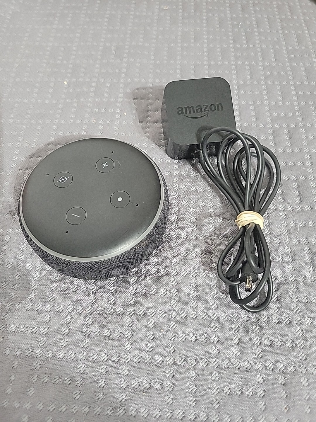 Echo Dot 3rd Gen Smart Speaker C78MP8 with Alexa-image